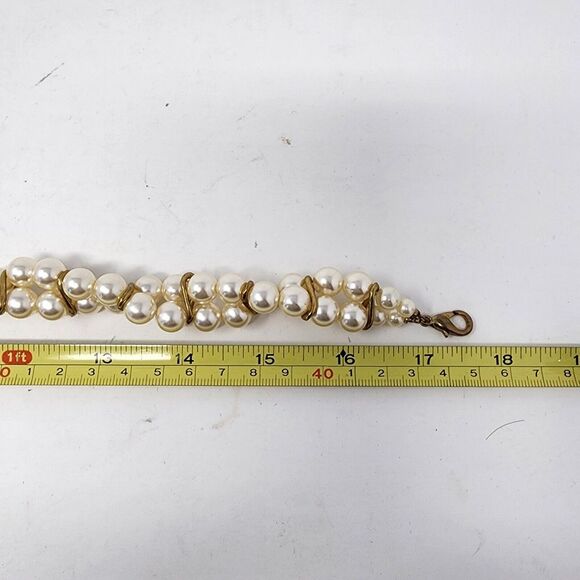 Vintage Twisted Two Strand  Faux Pearl Gold Tone Metal Accents Women's Necklace - Picture 7 of 12